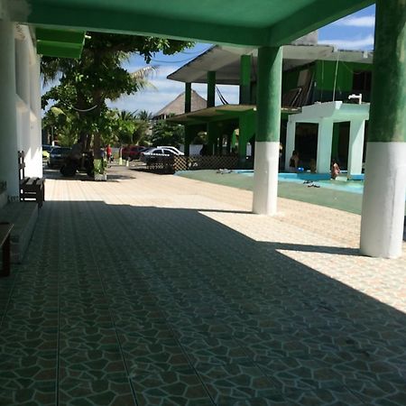 Tortugas Place Hotel Y Bungalos Monterrico Exteriör bild