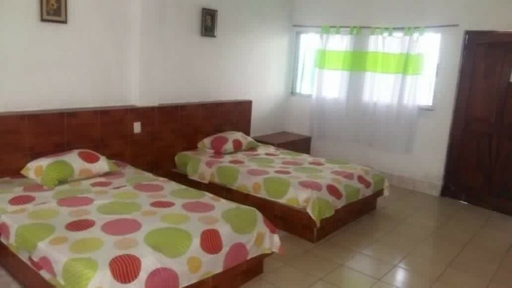 Tortugas Place Hotel Y Bungalos Monterrico Exteriör bild
